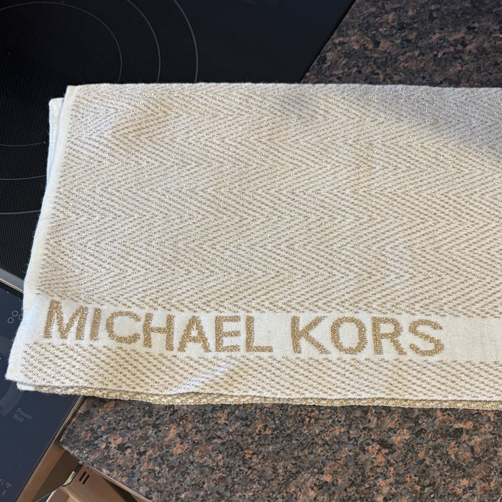 Michael Kors winter scarf, NWOT